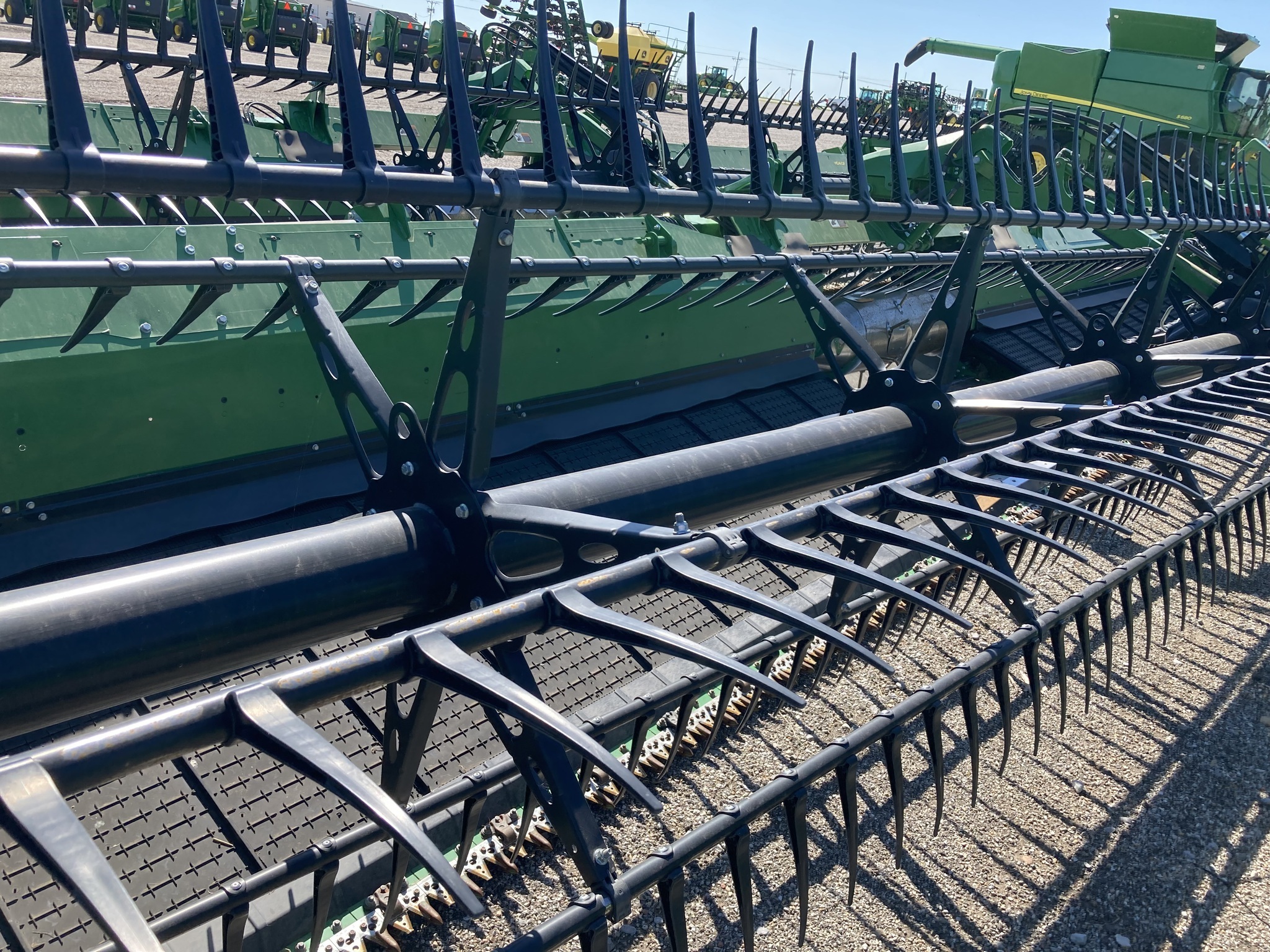 2023 John Deere HD40F Platform