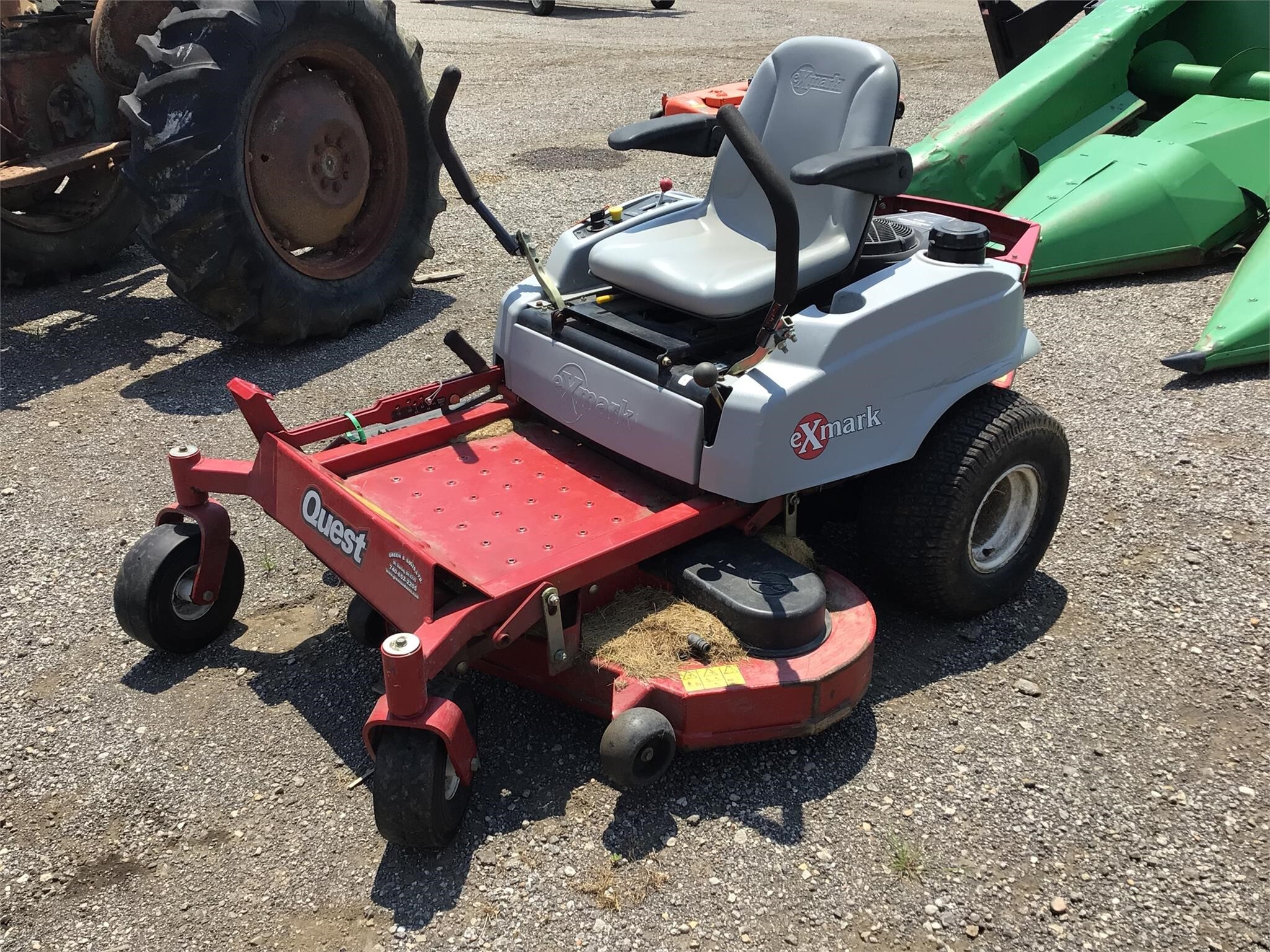  Exmark QST22BE482 Lawn Mower