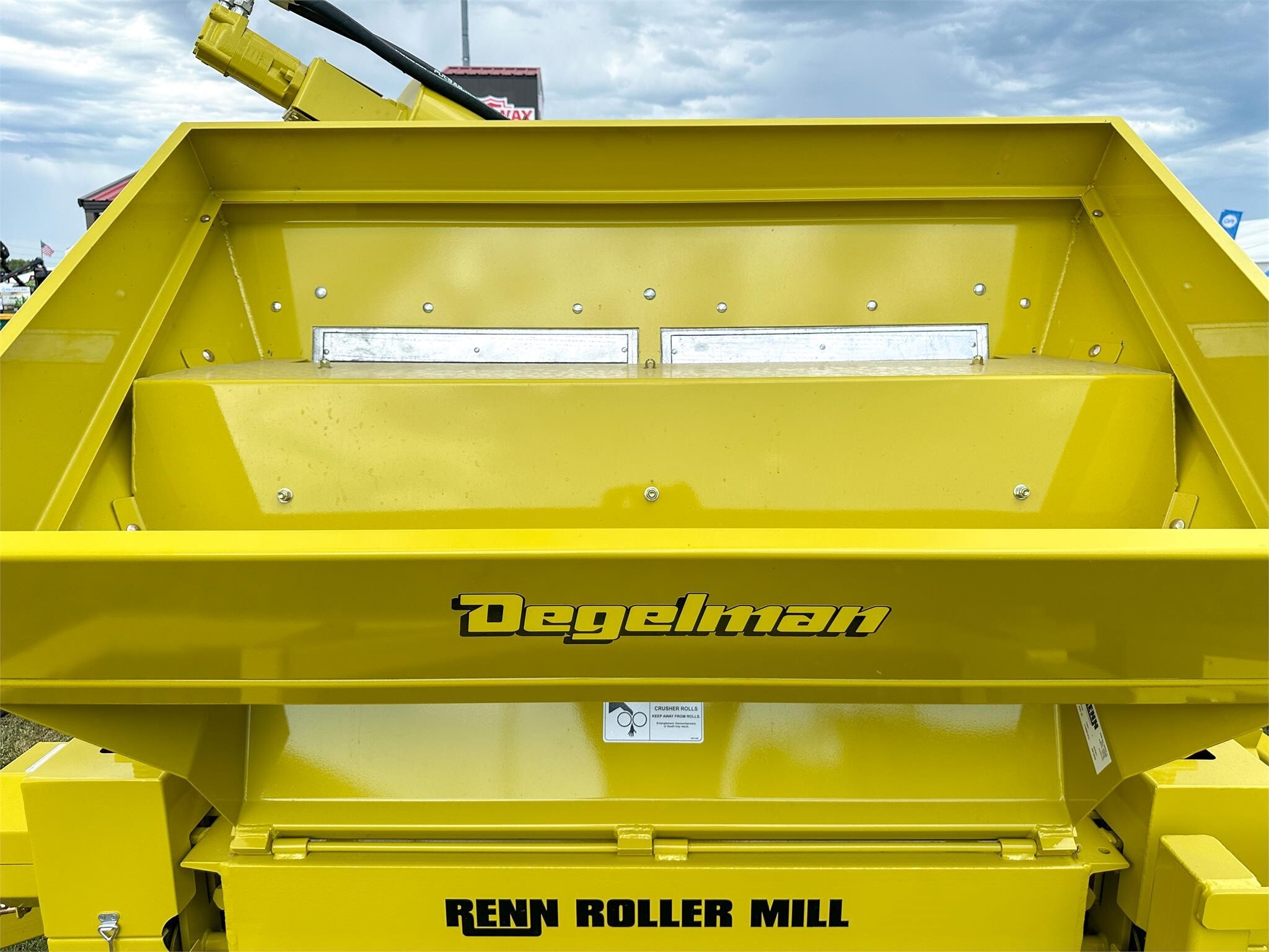 2026 Renn RMC48 Roller Mill