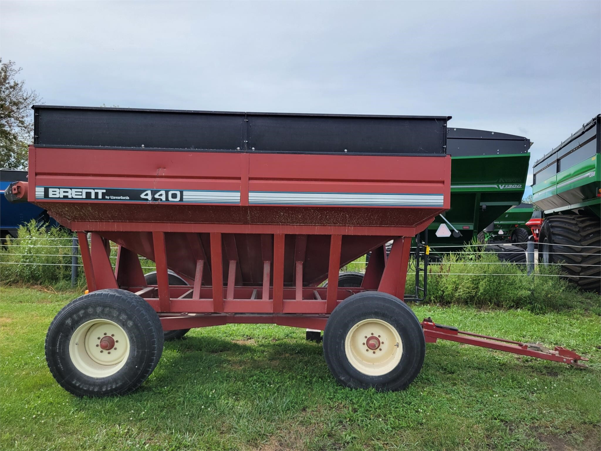  Brent 440 Gravity Wagon