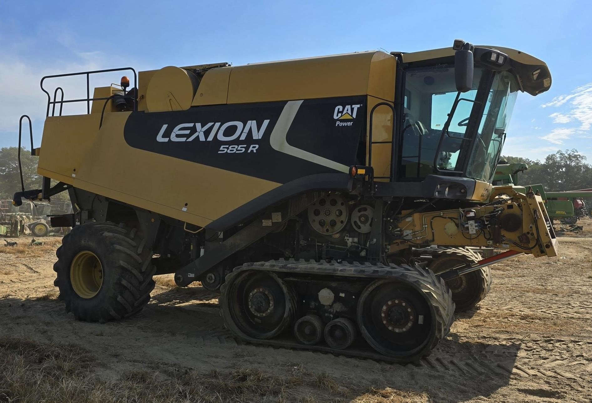 2009 Claas Lexion 585R Combine