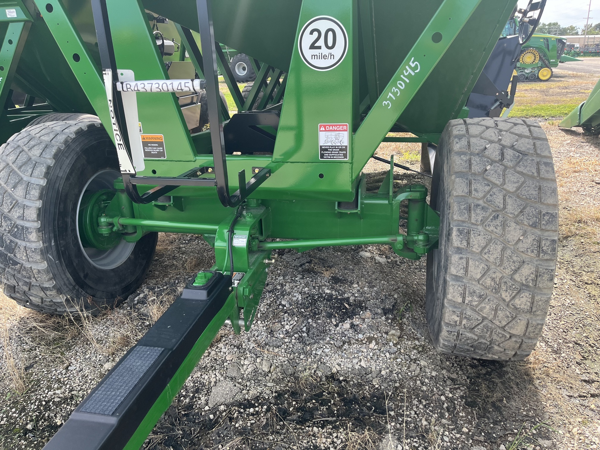 2023 Brent 657 Gravity Wagon