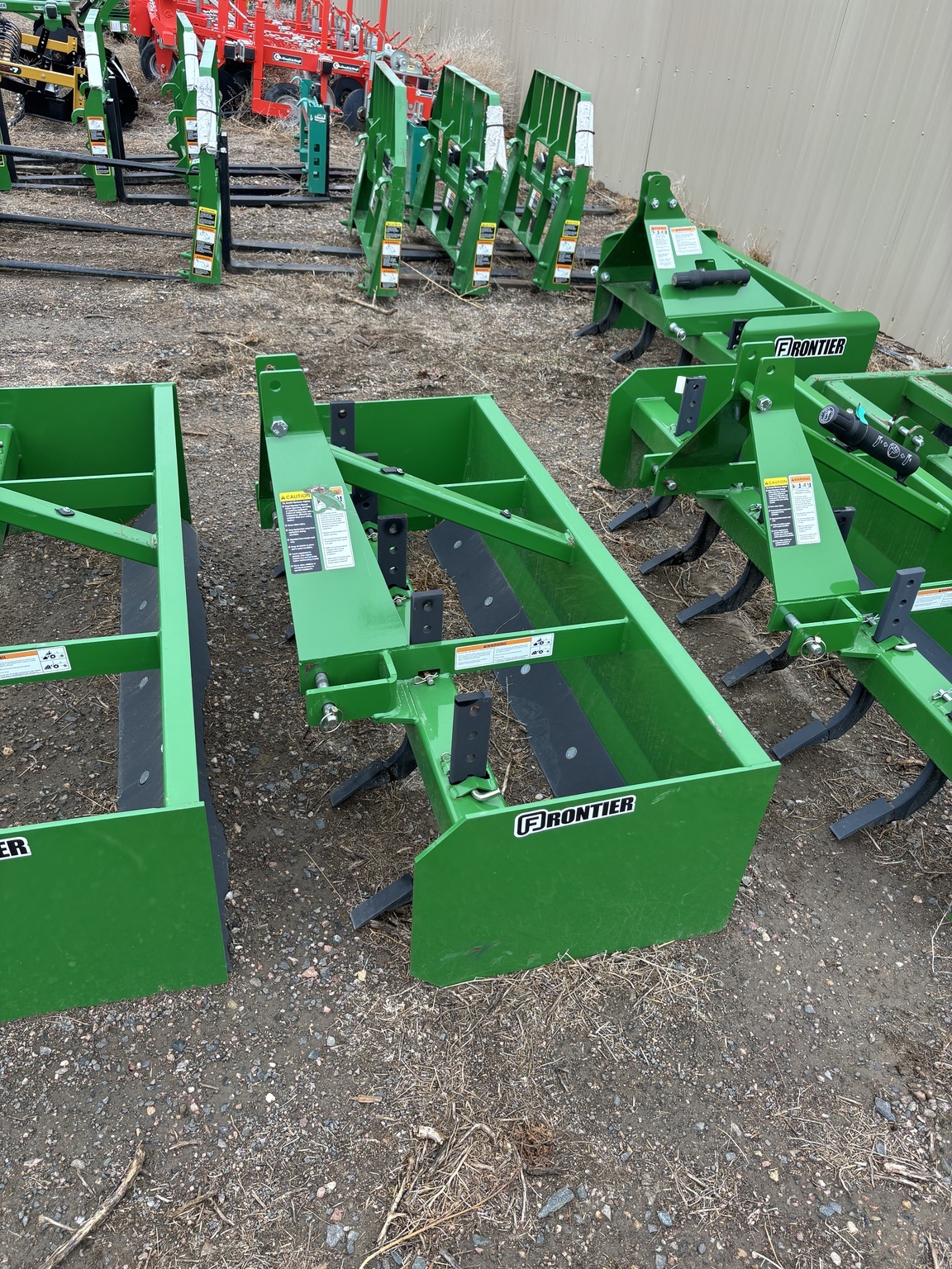 2023 Frontier BB5060 Blade