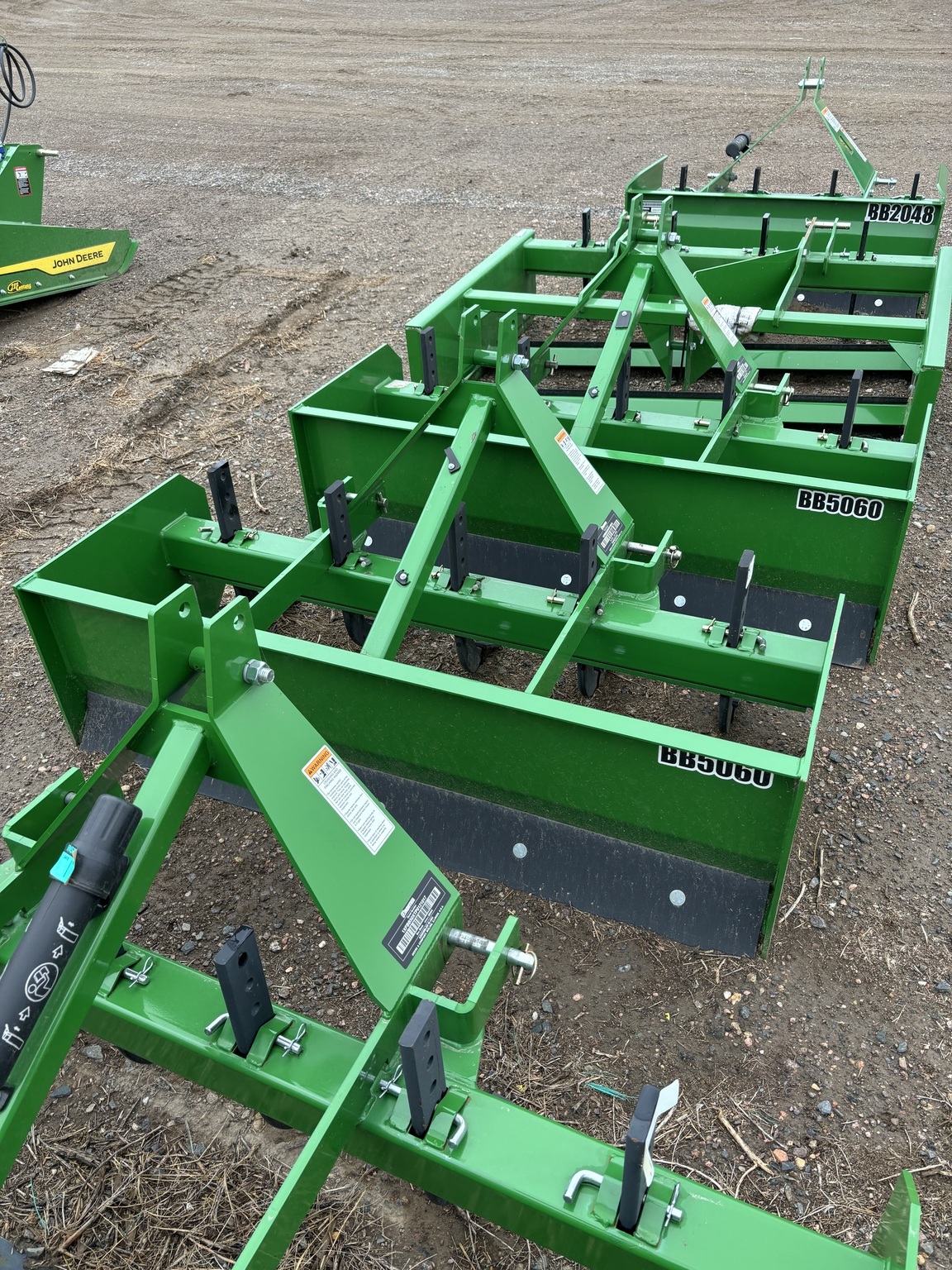 2023 Frontier BB5060 Blade