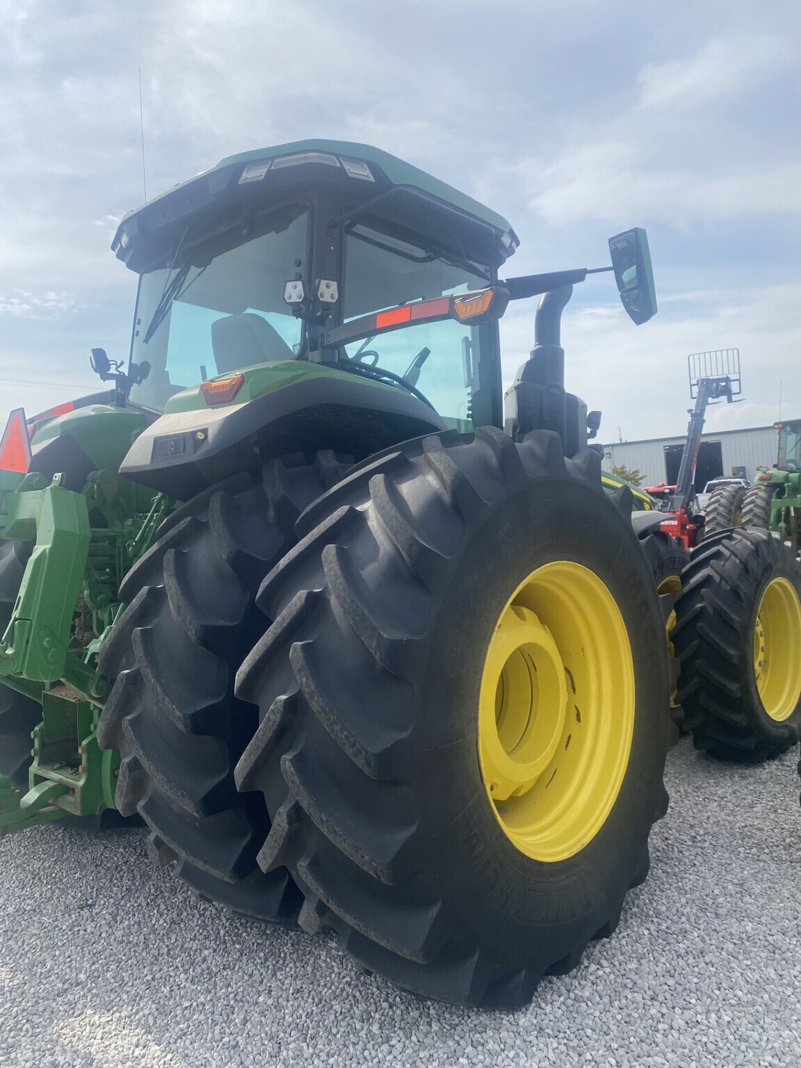 2023 John Deere 8R 410 Tractor