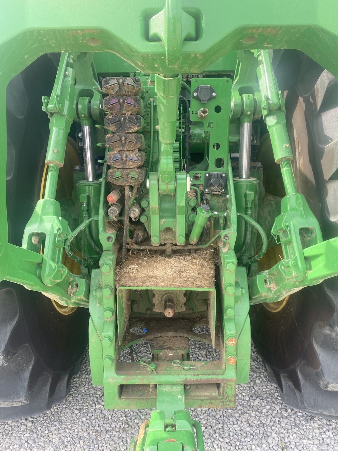 2023 John Deere 8R 410 Tractor