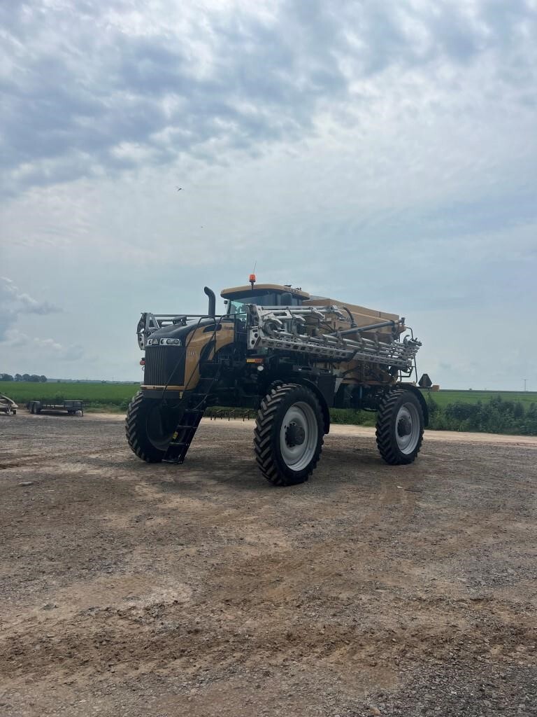 2021 ROGATOR RG1300C Self-Propelled Sprayer
