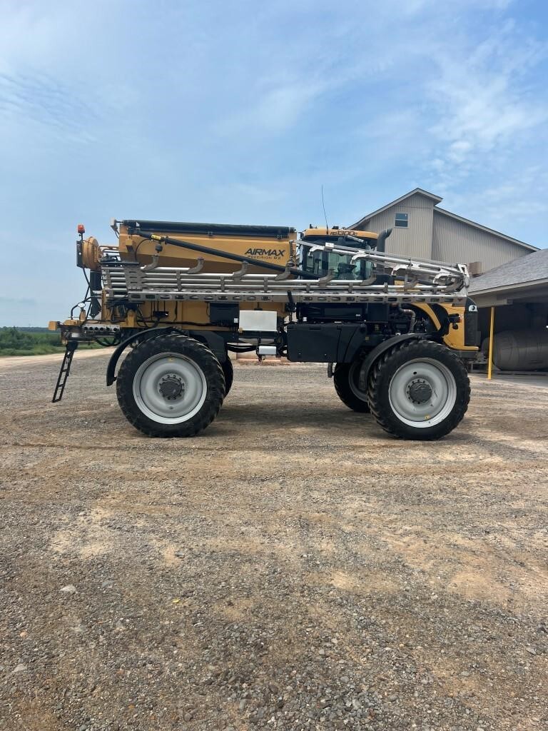 2021 ROGATOR RG1300C Self-Propelled Sprayer