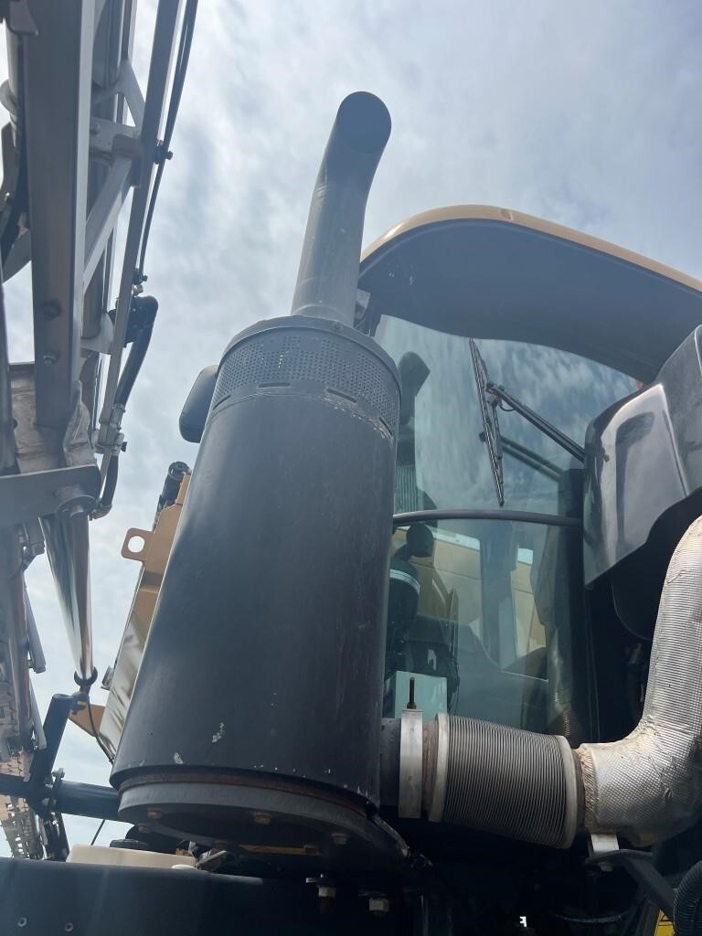 2021 ROGATOR RG1300C Self-Propelled Sprayer
