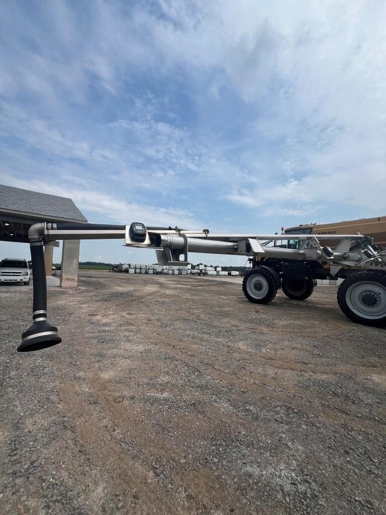 2021 ROGATOR RG1300C Self-Propelled Sprayer