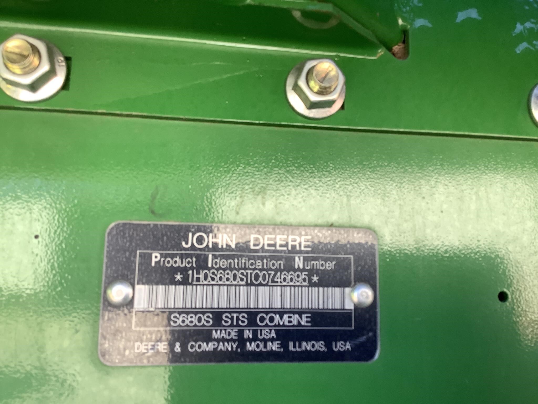 2012 John Deere S680 Combine
