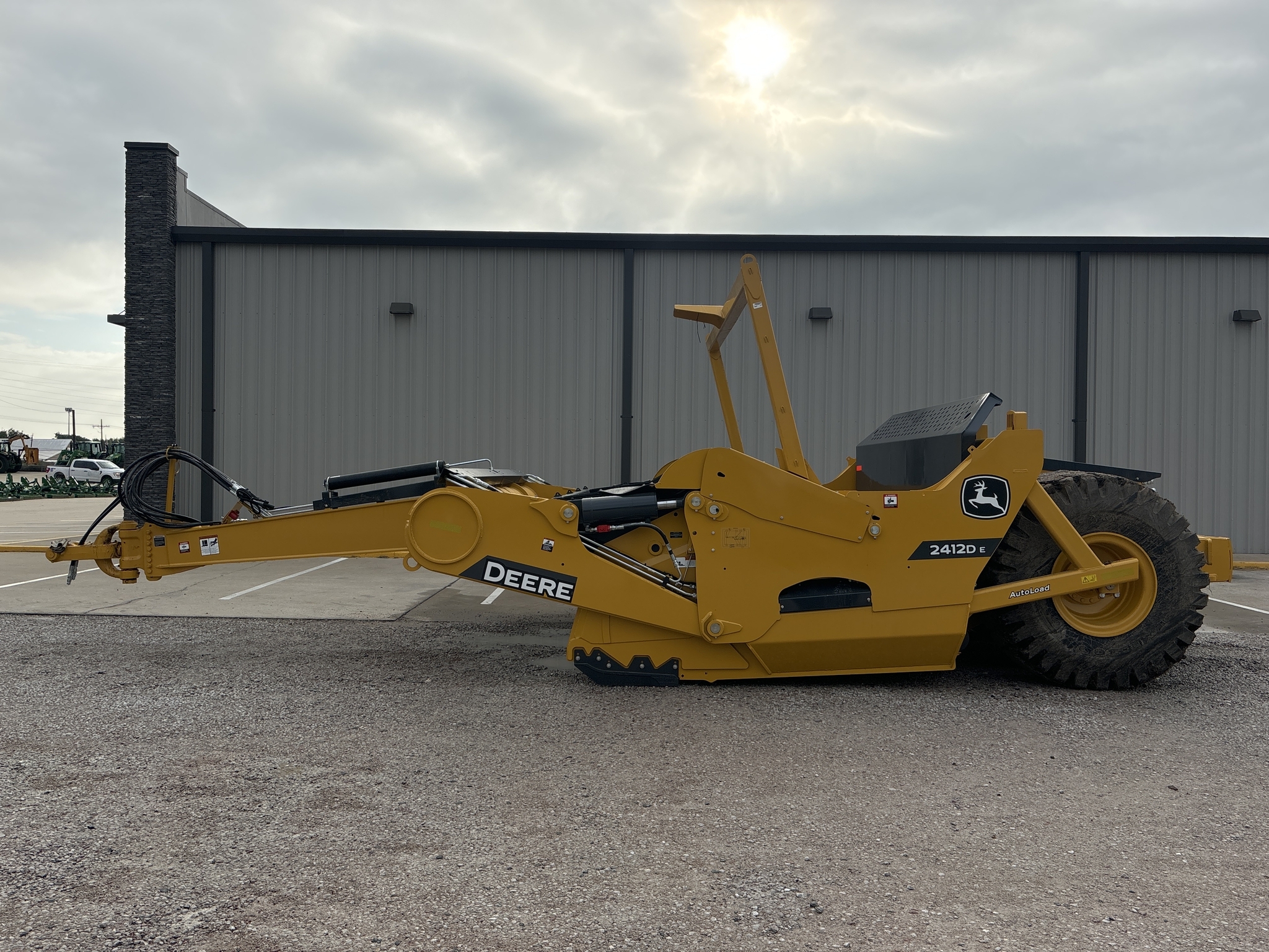 2024 John Deere 2412DE Scraper