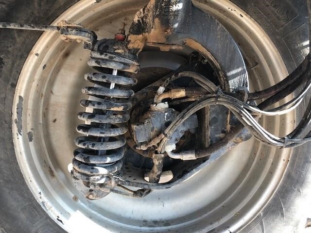 2013 Case IH Patriot 3330 Self-Propelled Sprayer