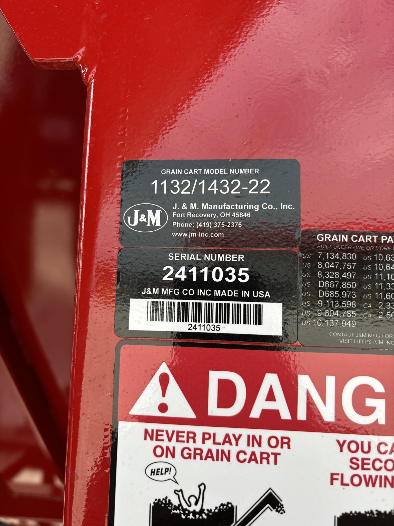 2024 J&M 1432-22S Grain Cart