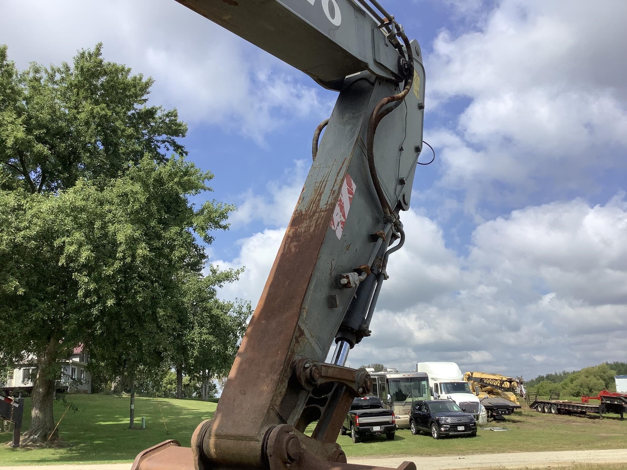 2006 Volvo EC460B LC Excavator