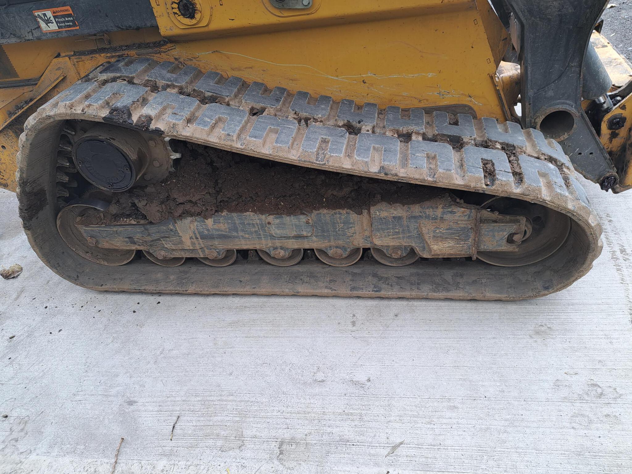 2020 Deere 333G Skid Steer