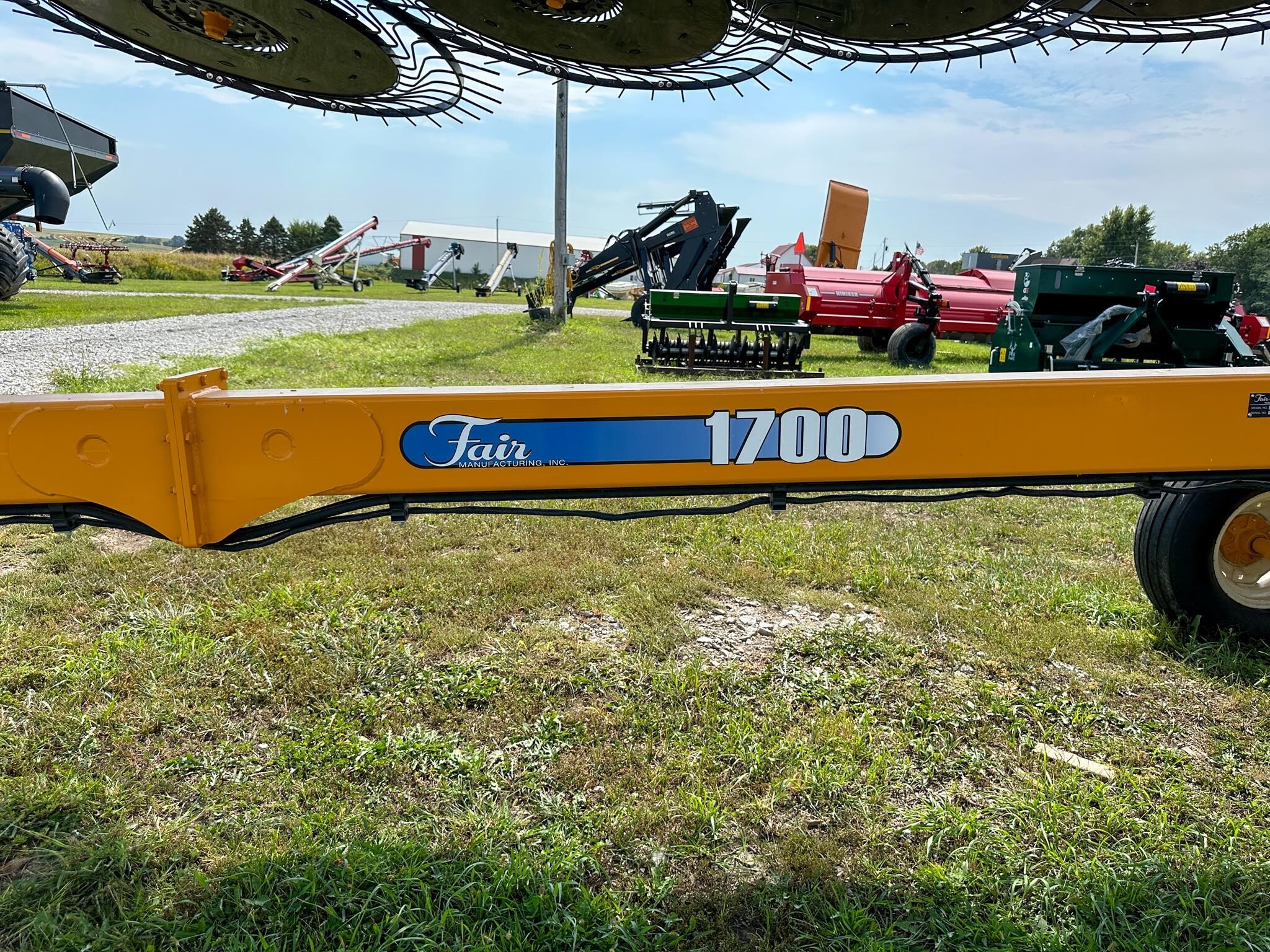 2025 Fair Mfg 1700 Rake