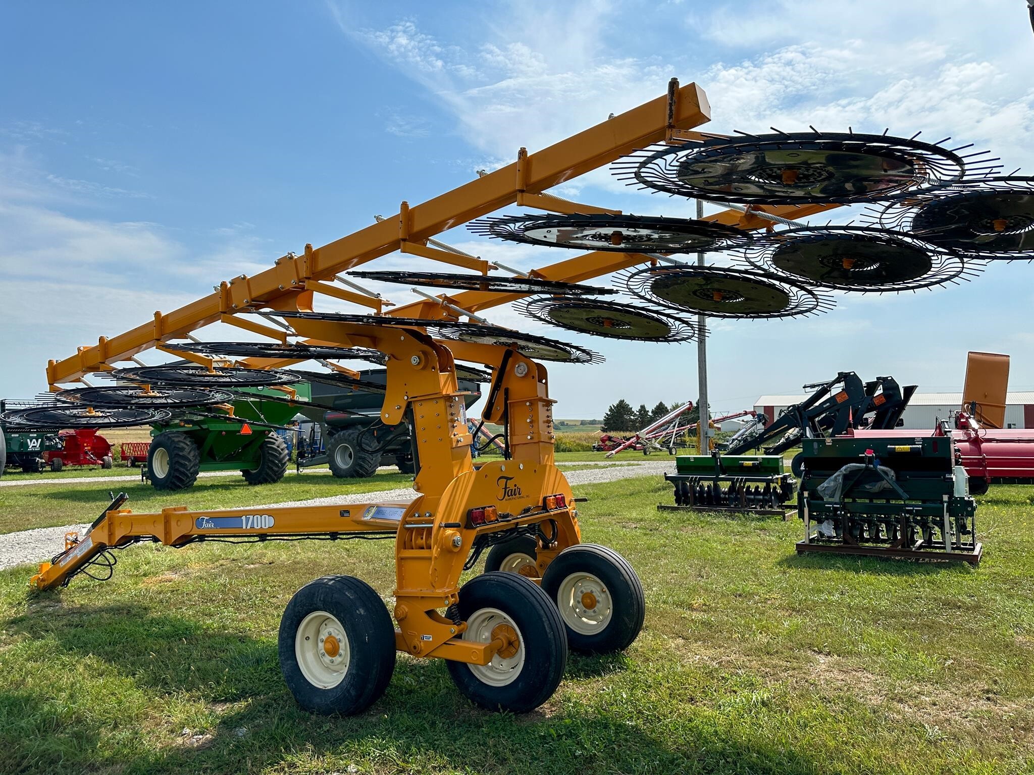 2025 Fair Mfg 1700 Rake