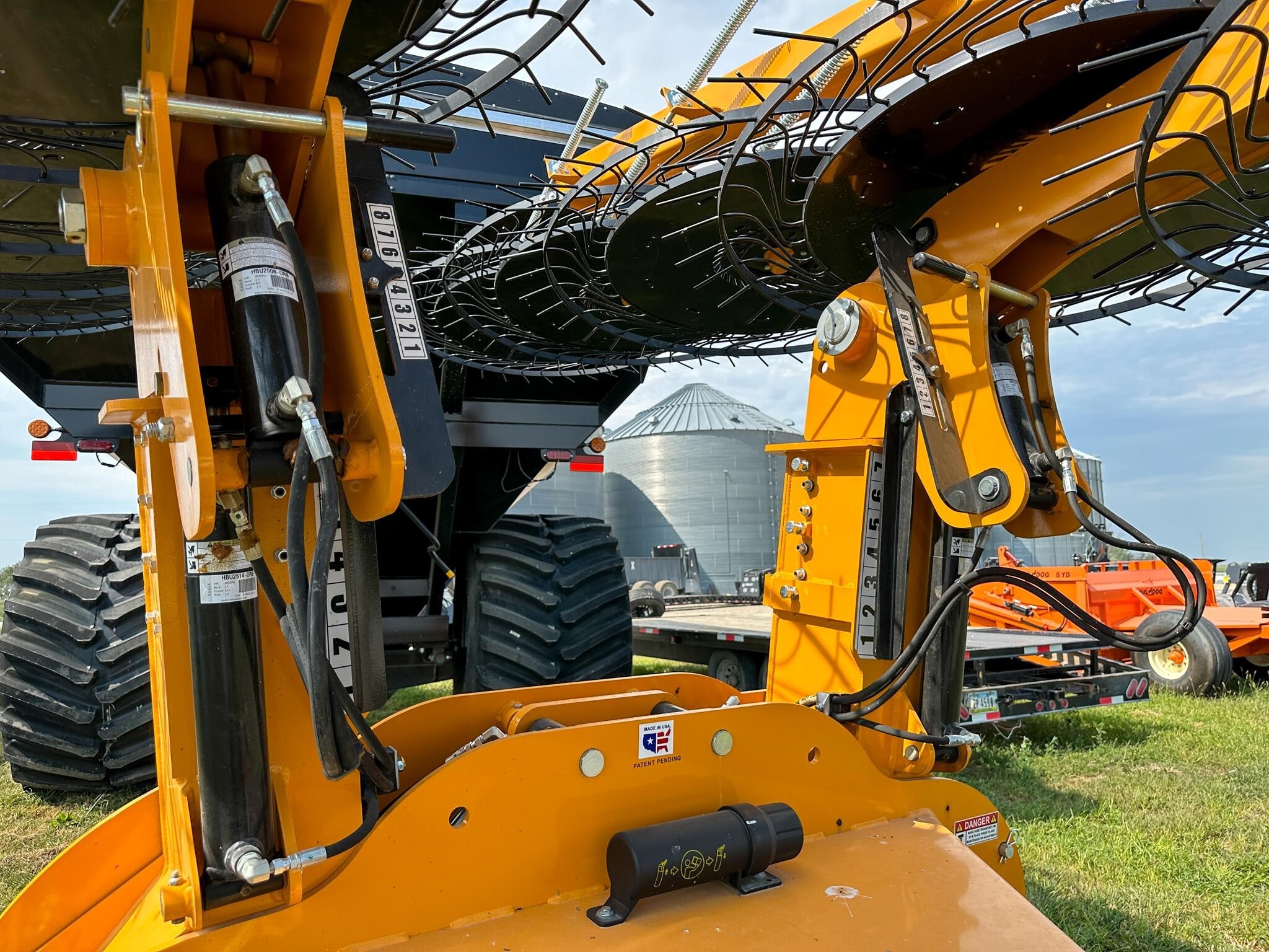 2025 Fair Mfg 1700 Rake