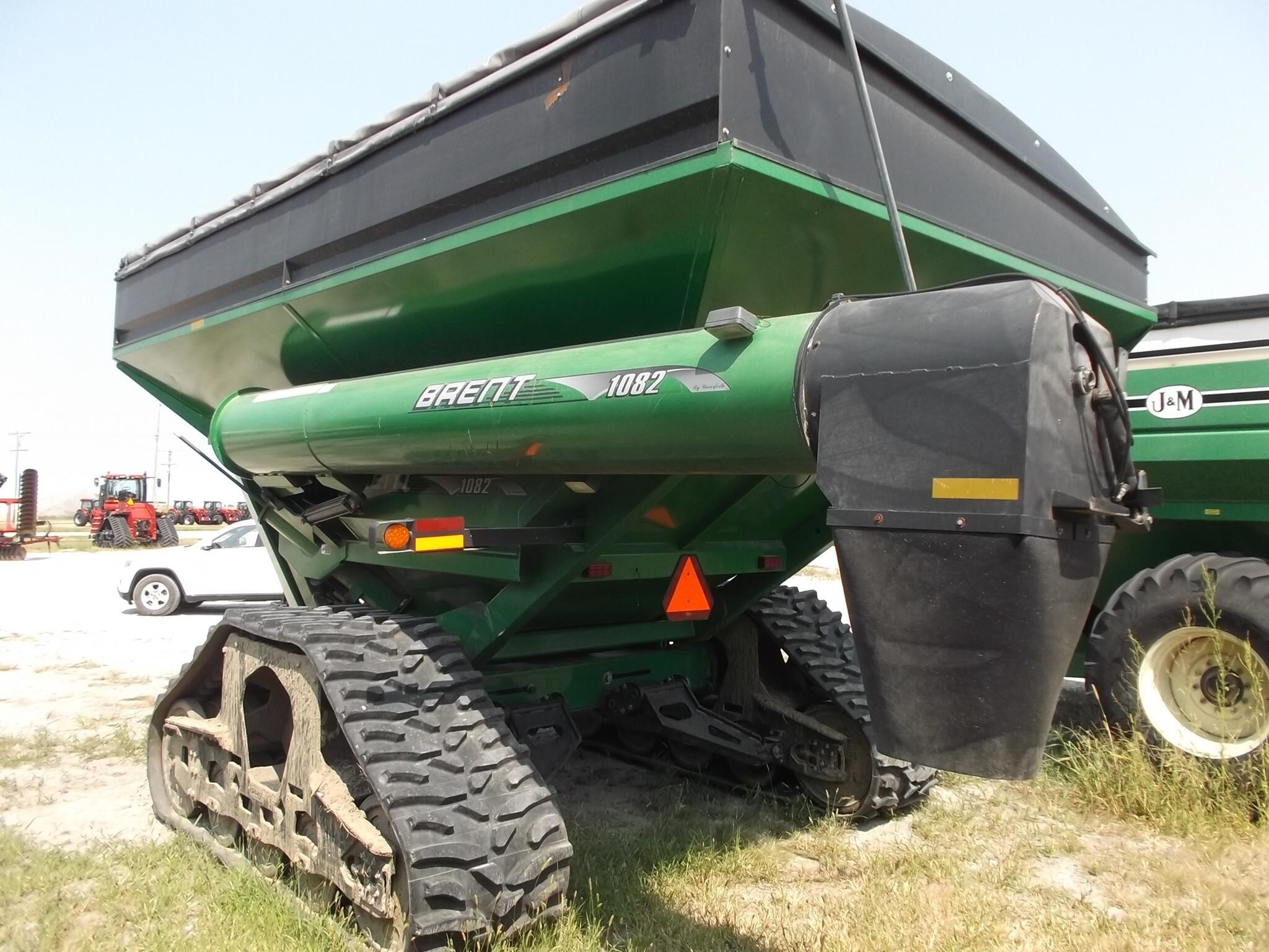 2011 Brent 1082 Grain Cart