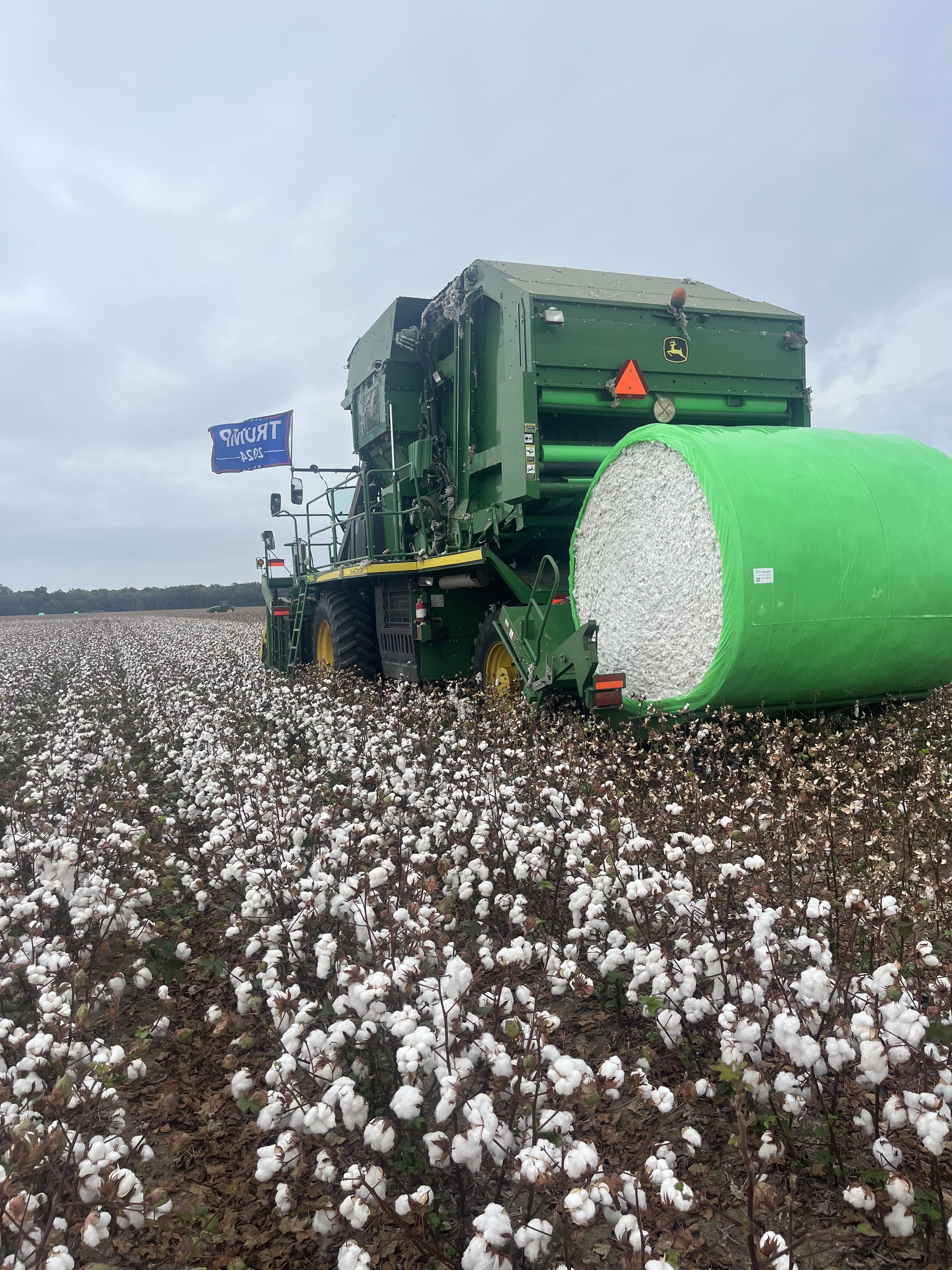 2016 John Deere CP690 Cotton Equipment