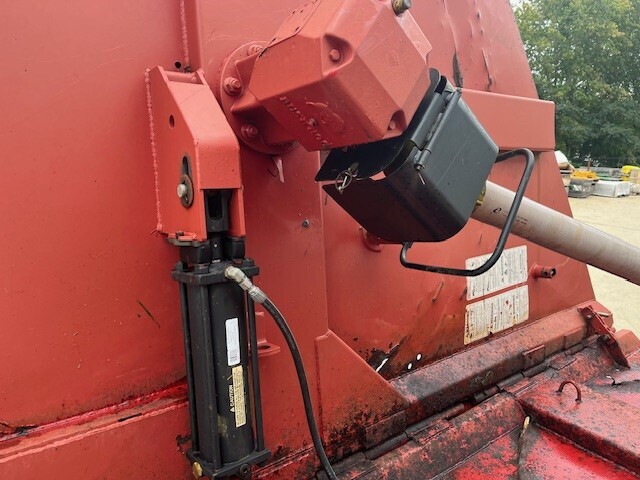 2012 Bush Hog 2720 Rotary Cutter