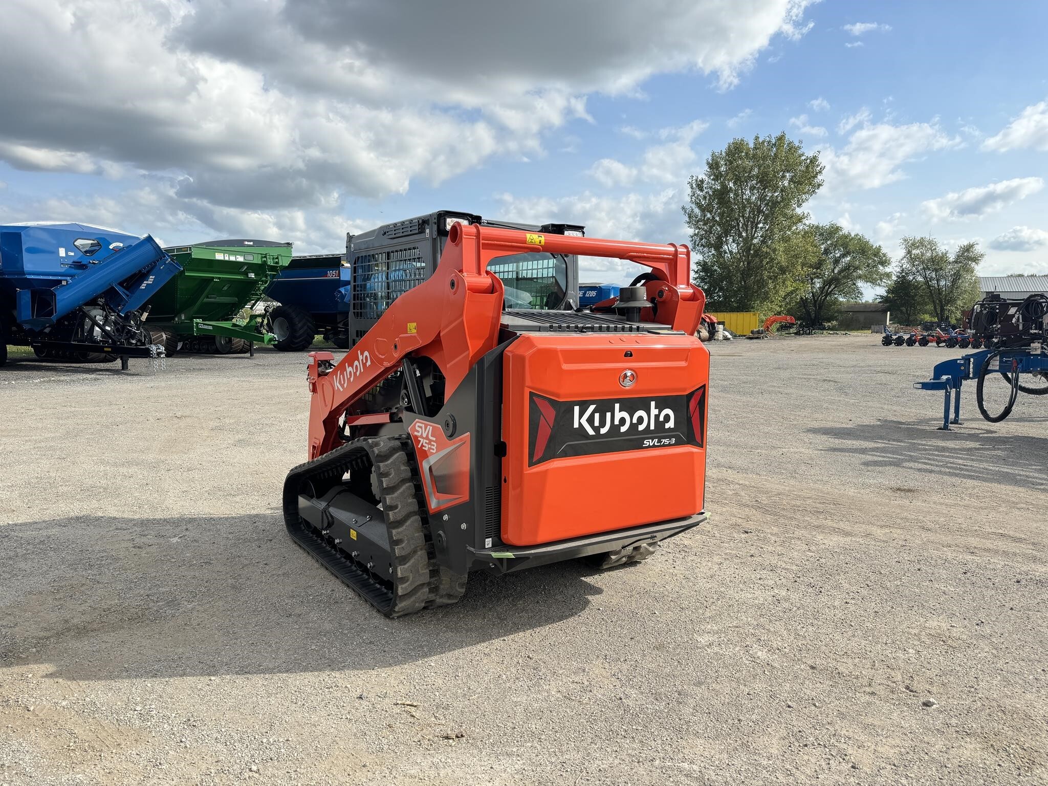  Kubota SVL75-3 Skid Steer