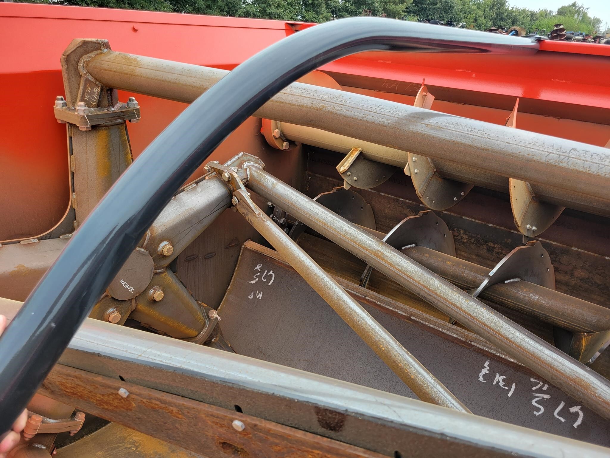 2024 Kuhn Knight RA136 Grinders and Mixer