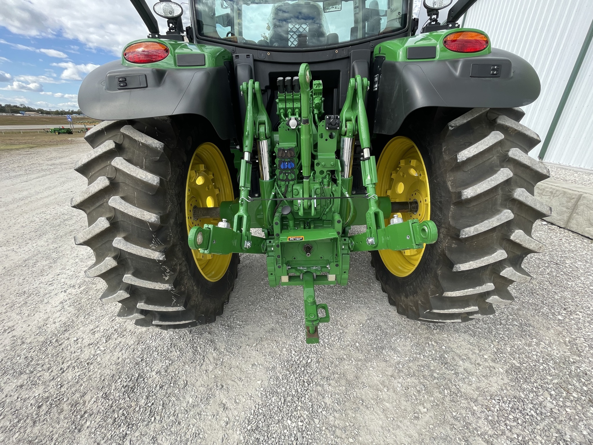 2023 John Deere 6R 175 Tractor