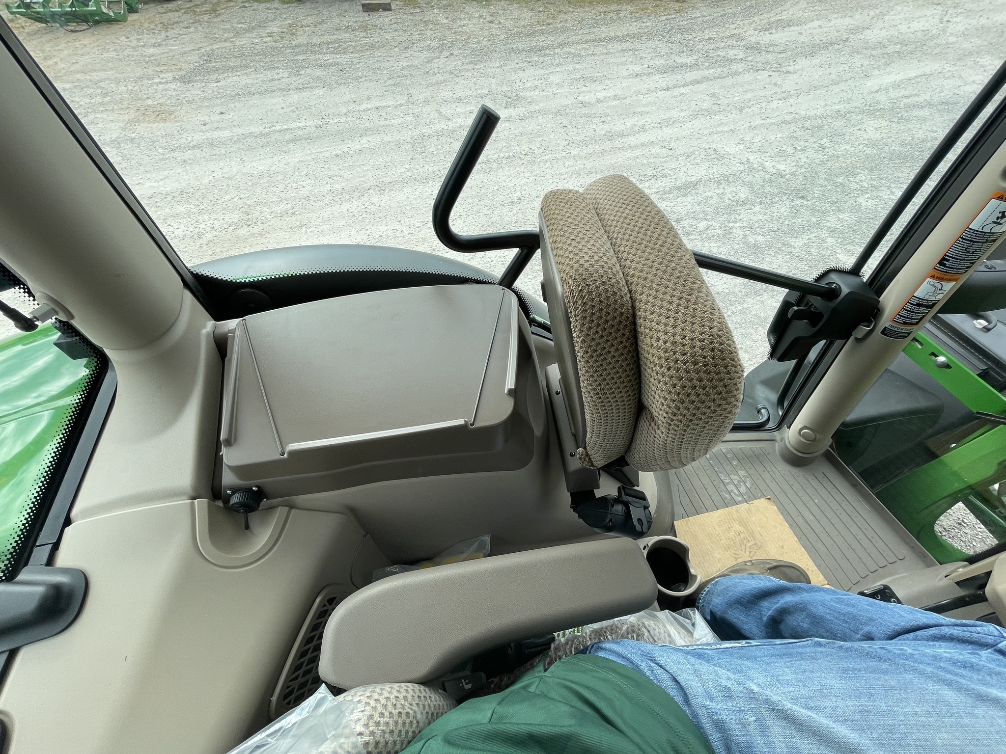 2023 John Deere 6R 175 Tractor