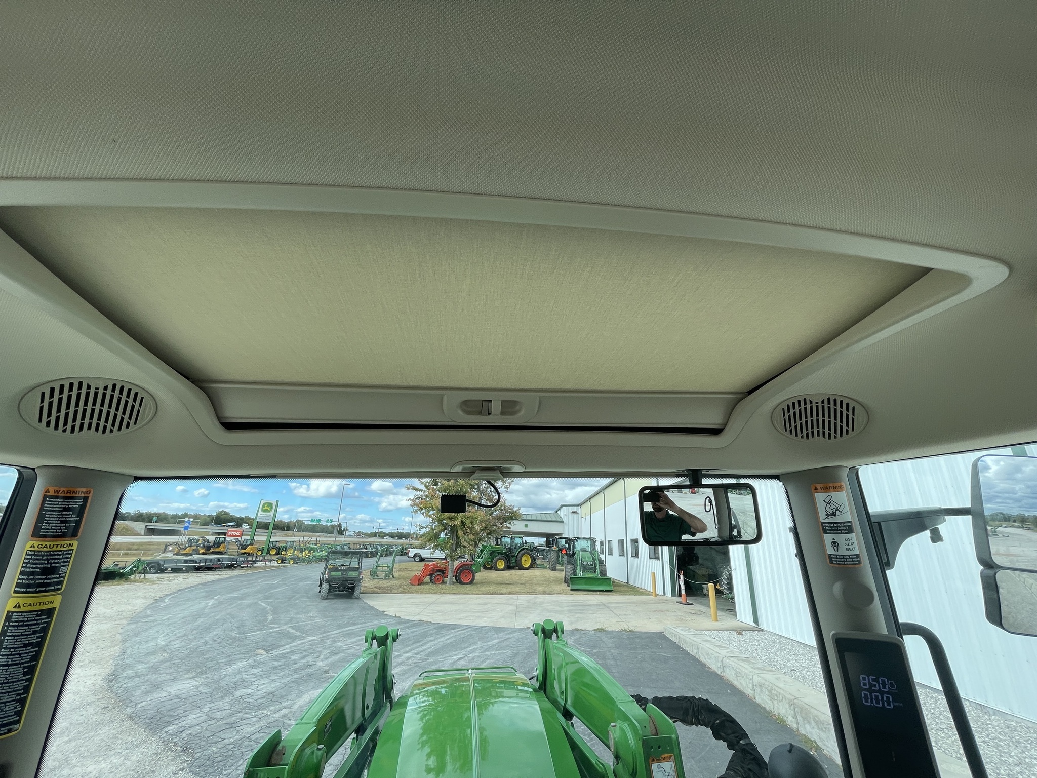 2023 John Deere 6R 175 Tractor