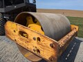 2013 Volvo SD70D Compacting and Paving