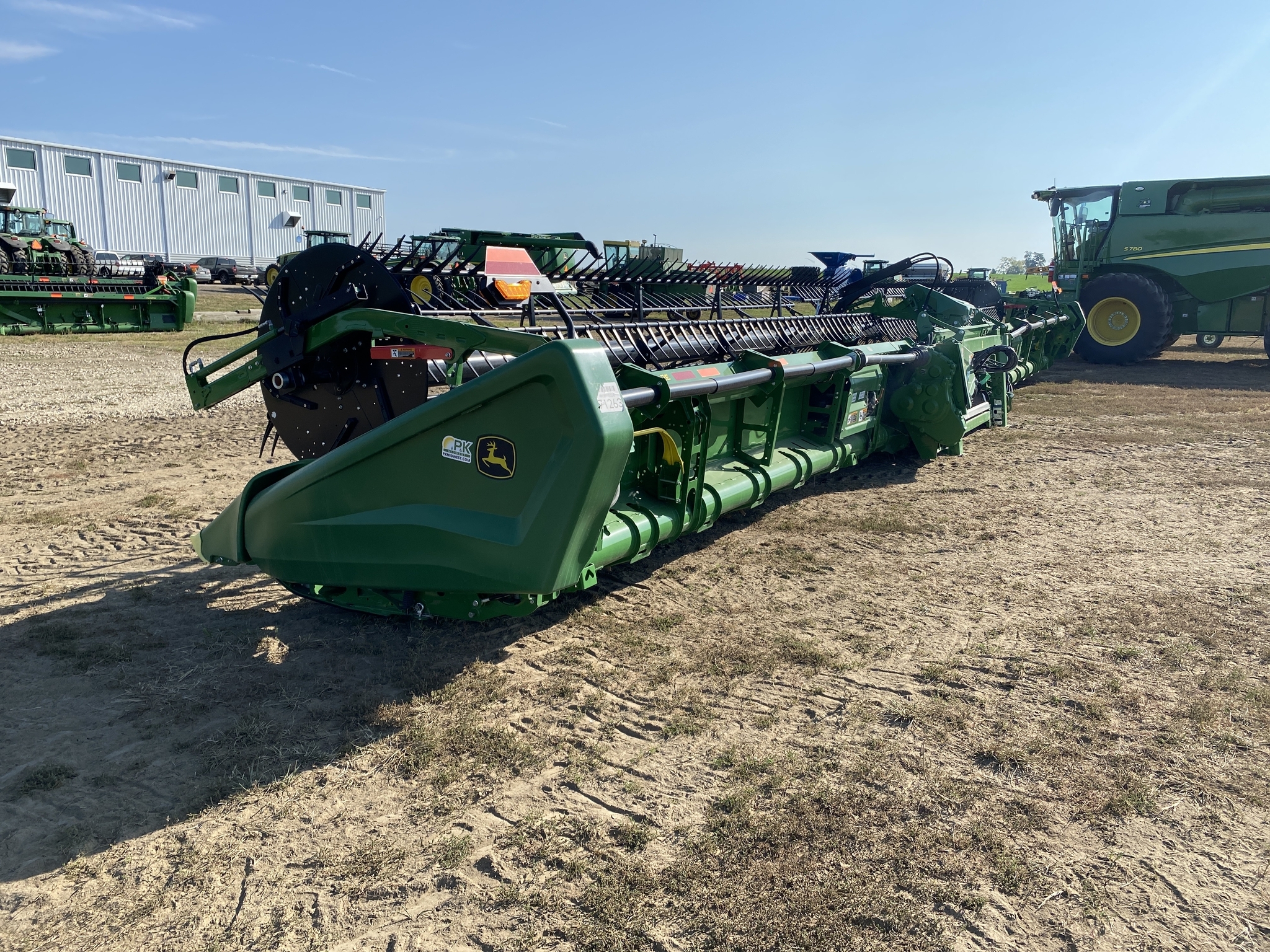 2023 John Deere HD50F Platform