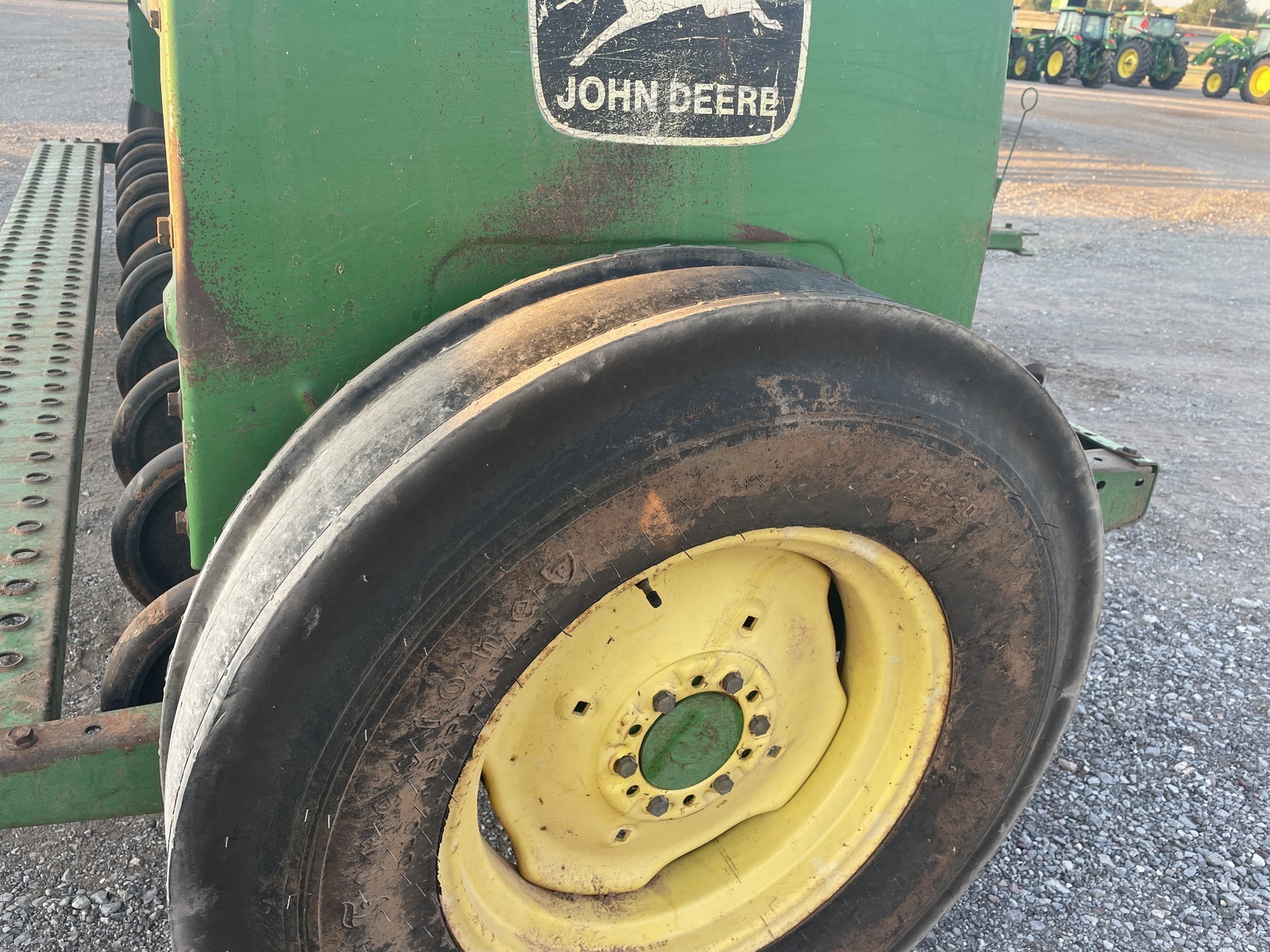 1991 John Deere 450 Drill