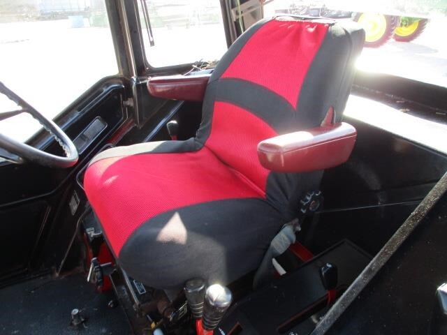 1977 International Harvester 886 Tractor