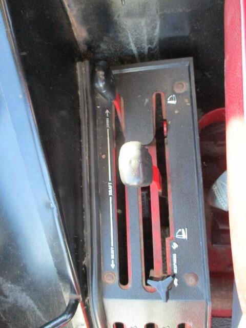 1977 International Harvester 886 Tractor