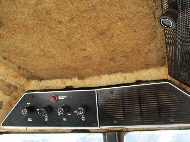 1977 International Harvester 886 Tractor