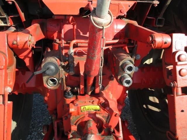 1977 International Harvester 886 Tractor