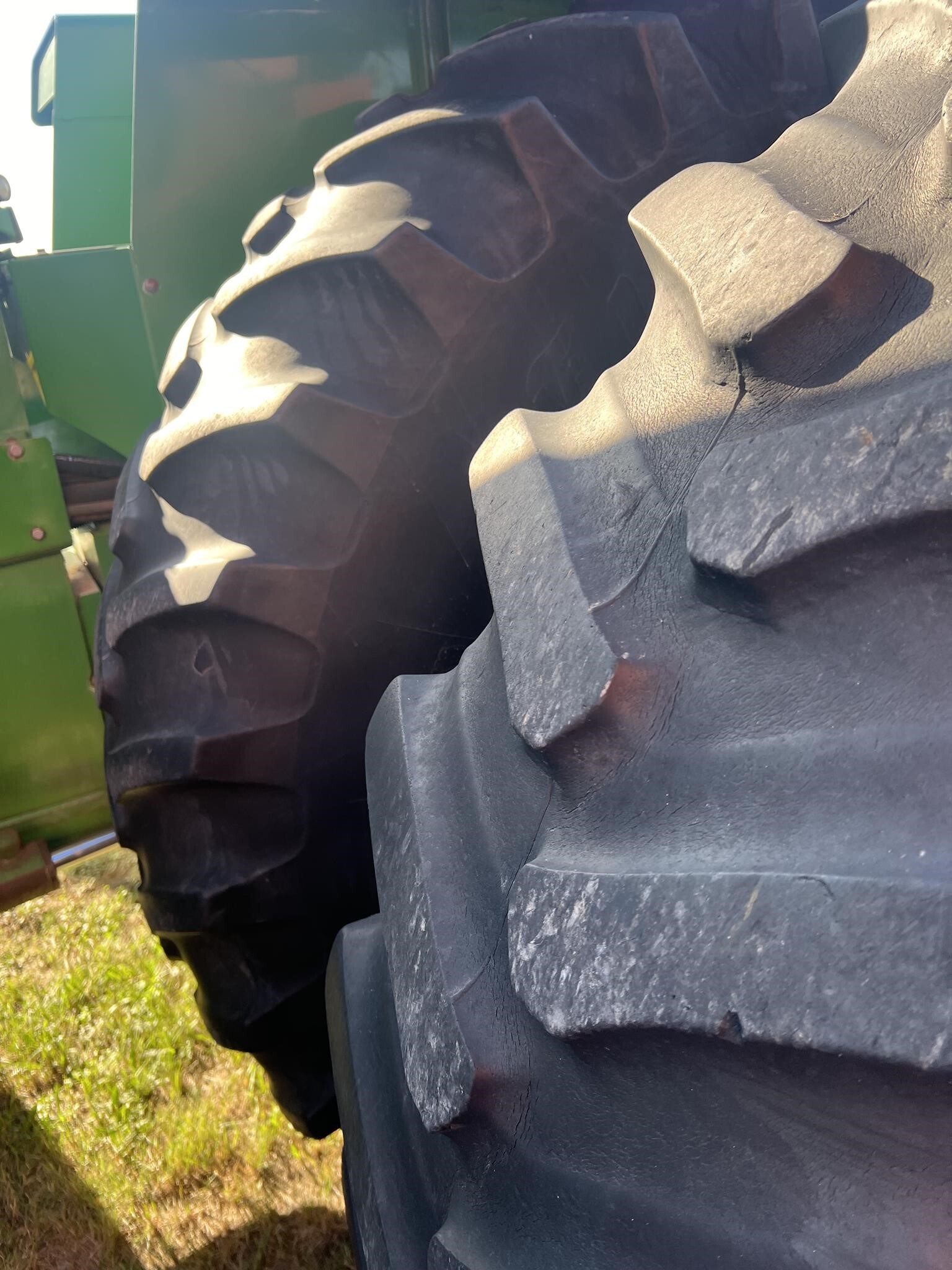  John Deere 8770 Tractor