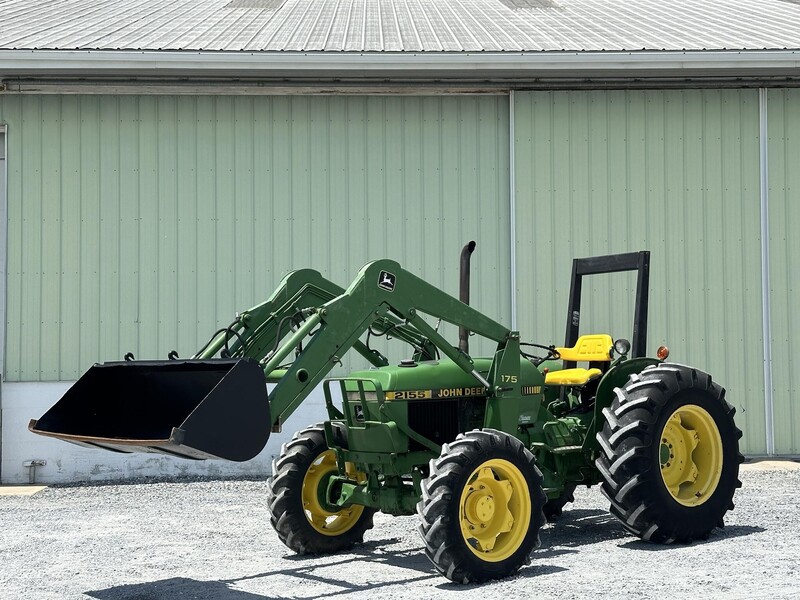 Futures John John Frorence L サイズ　中古美品 Used John Deere 2155 Tractors for Sale - 3 Listings | Machinery Pete
