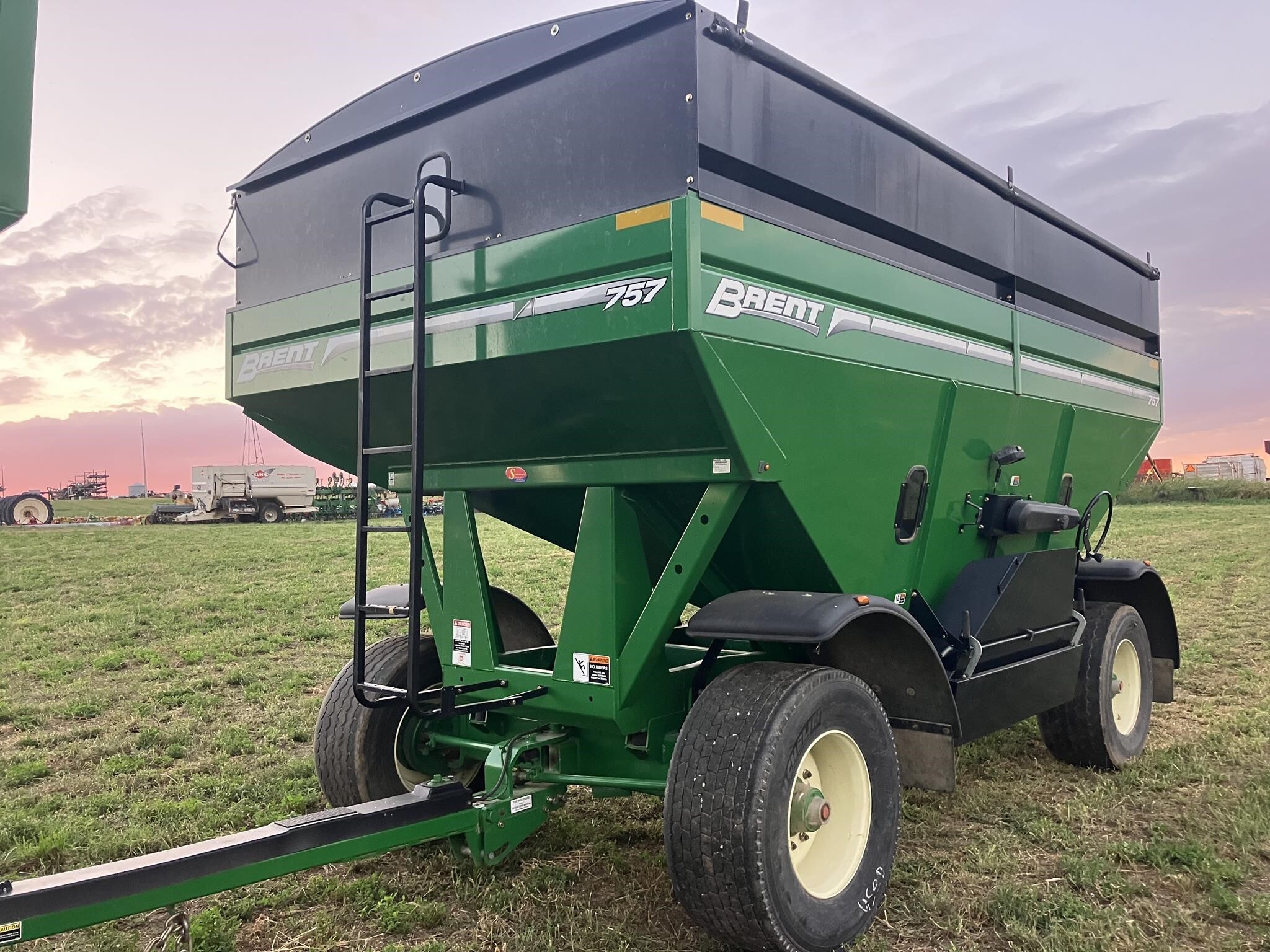  Brent 757 Gravity Wagon