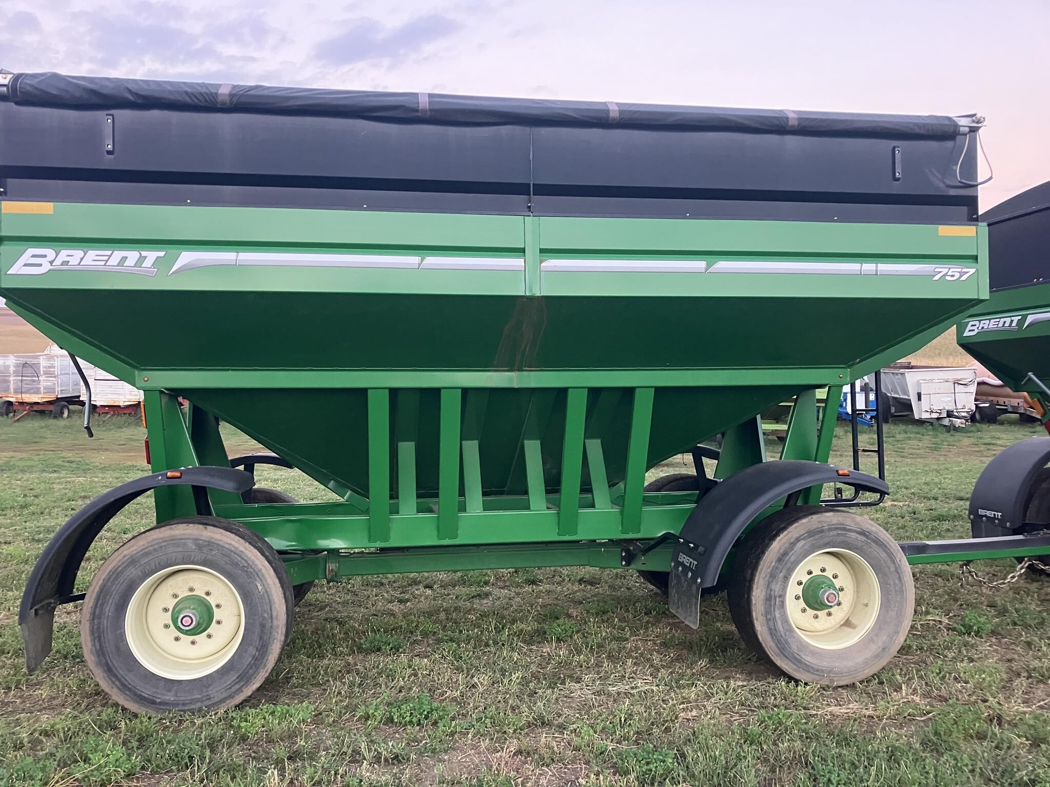  Brent 757 Gravity Wagon