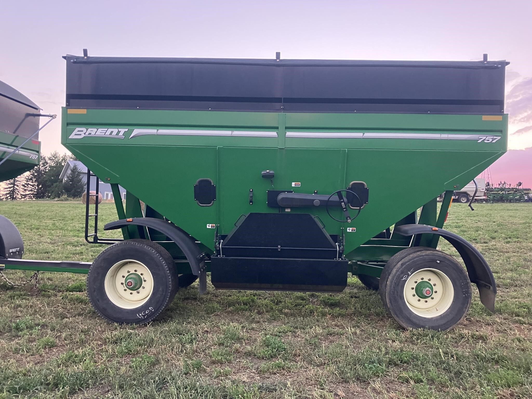  Brent 757 Gravity Wagon