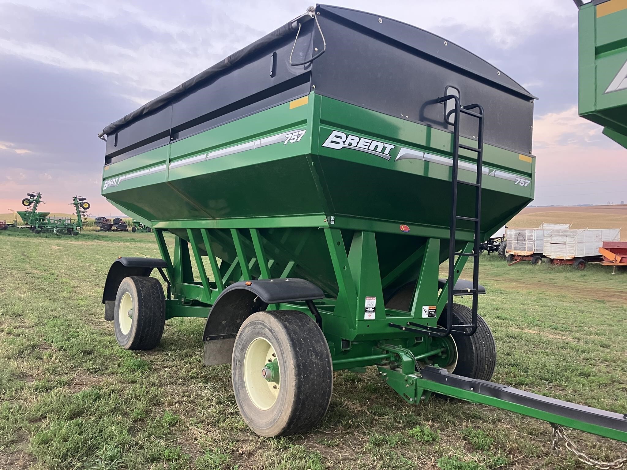  Brent 757 Gravity Wagon