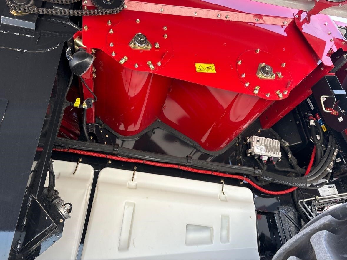 2021 Case IH 8250 Combine