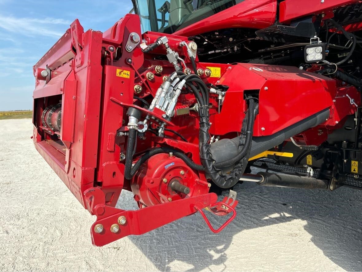 2021 Case IH 8250 Combine