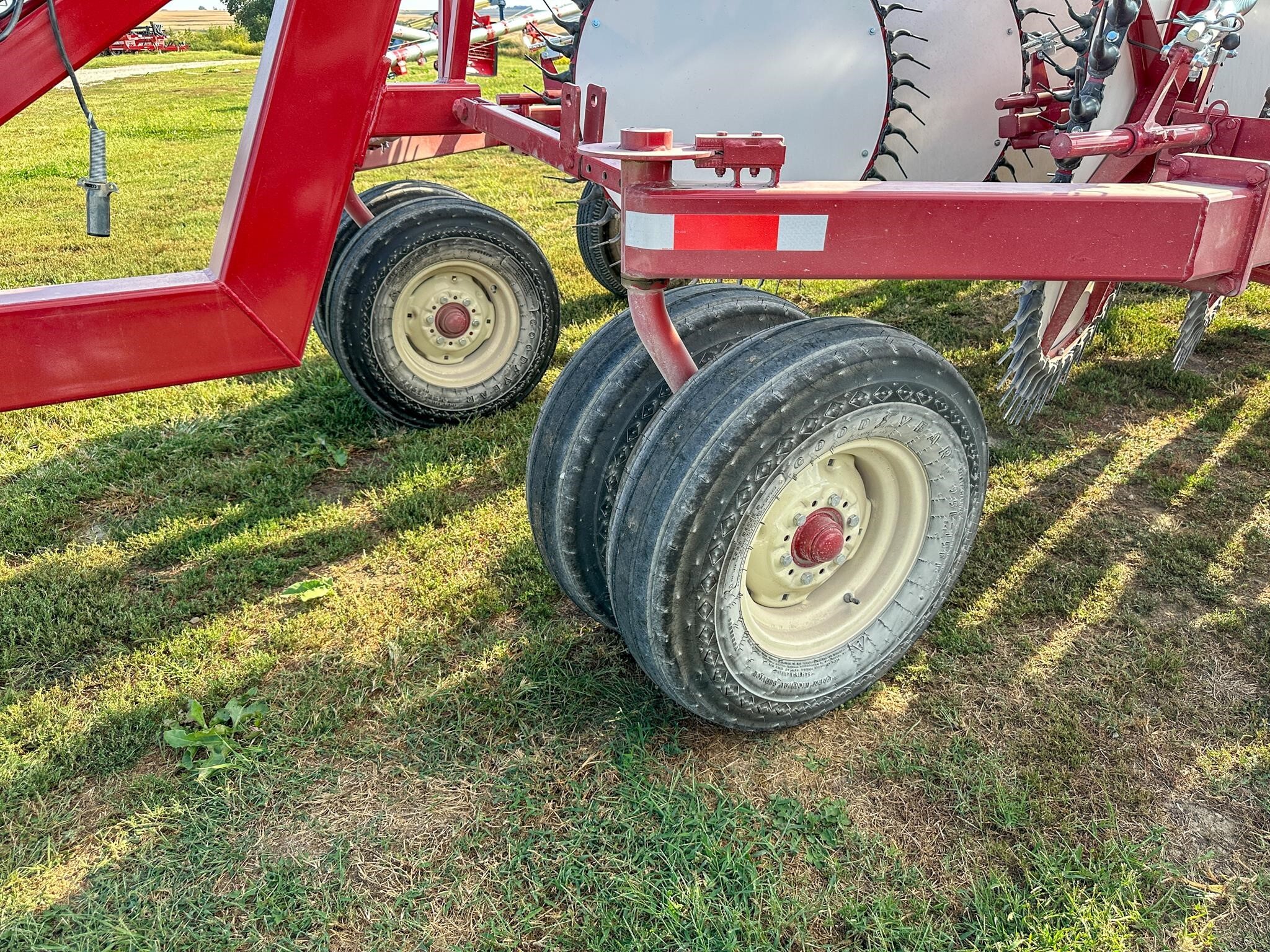 2025 Rowse Ultimate 27 Rake