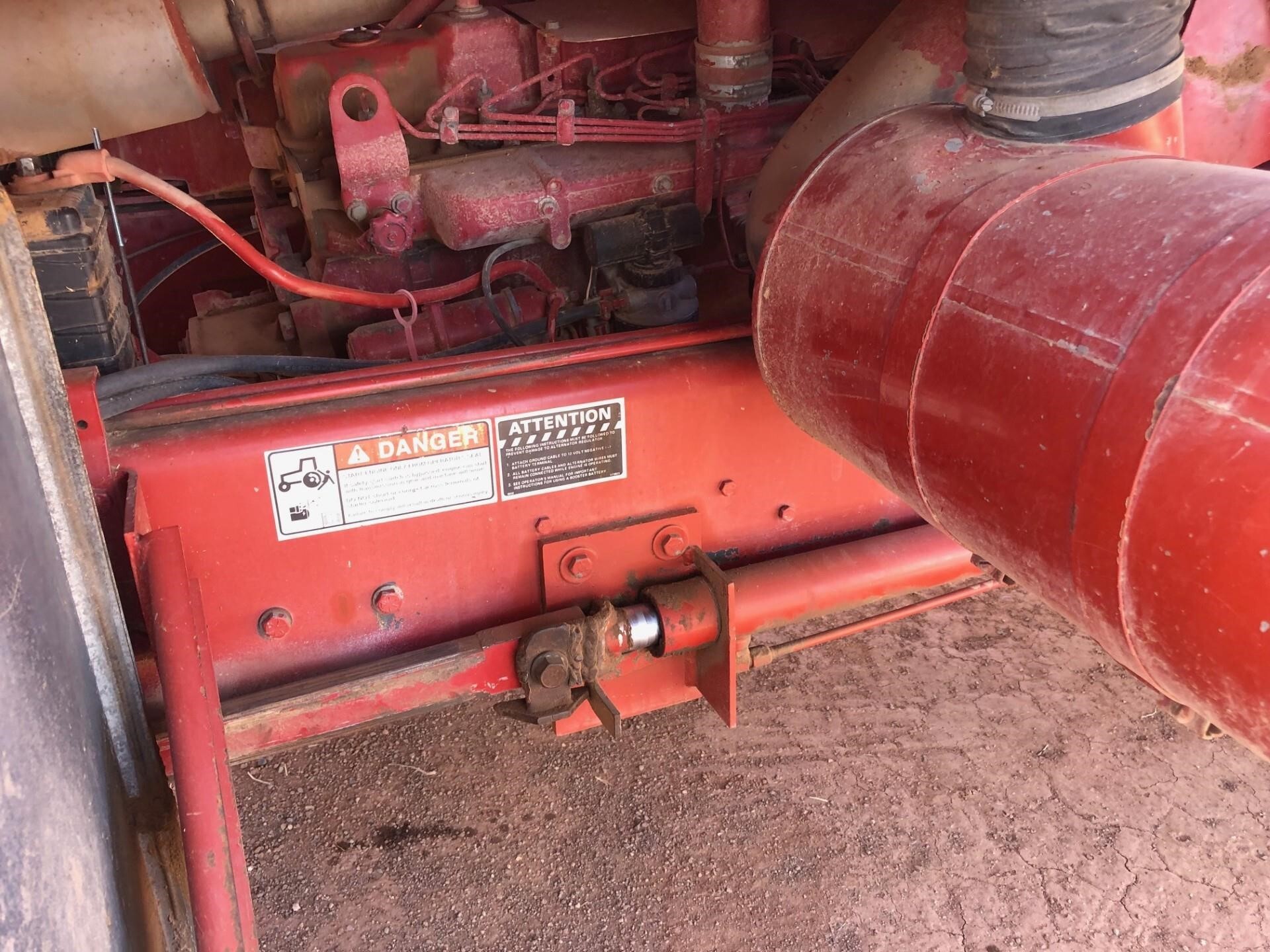  New Holland 1095 Bale Wagons and Trailer