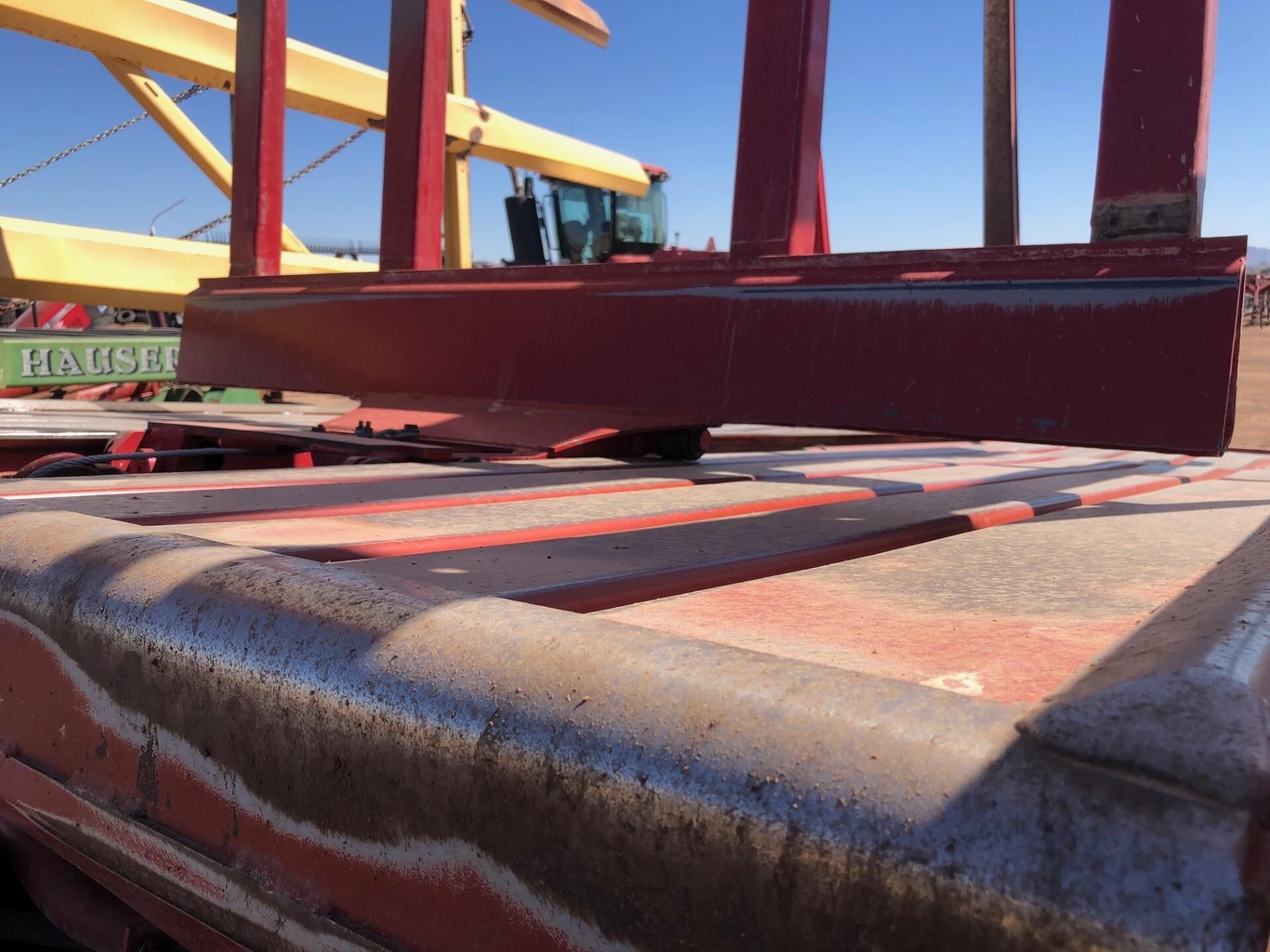  New Holland 1095 Bale Wagons and Trailer