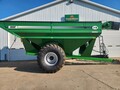 2024 J&M 1000-20 Grain Cart